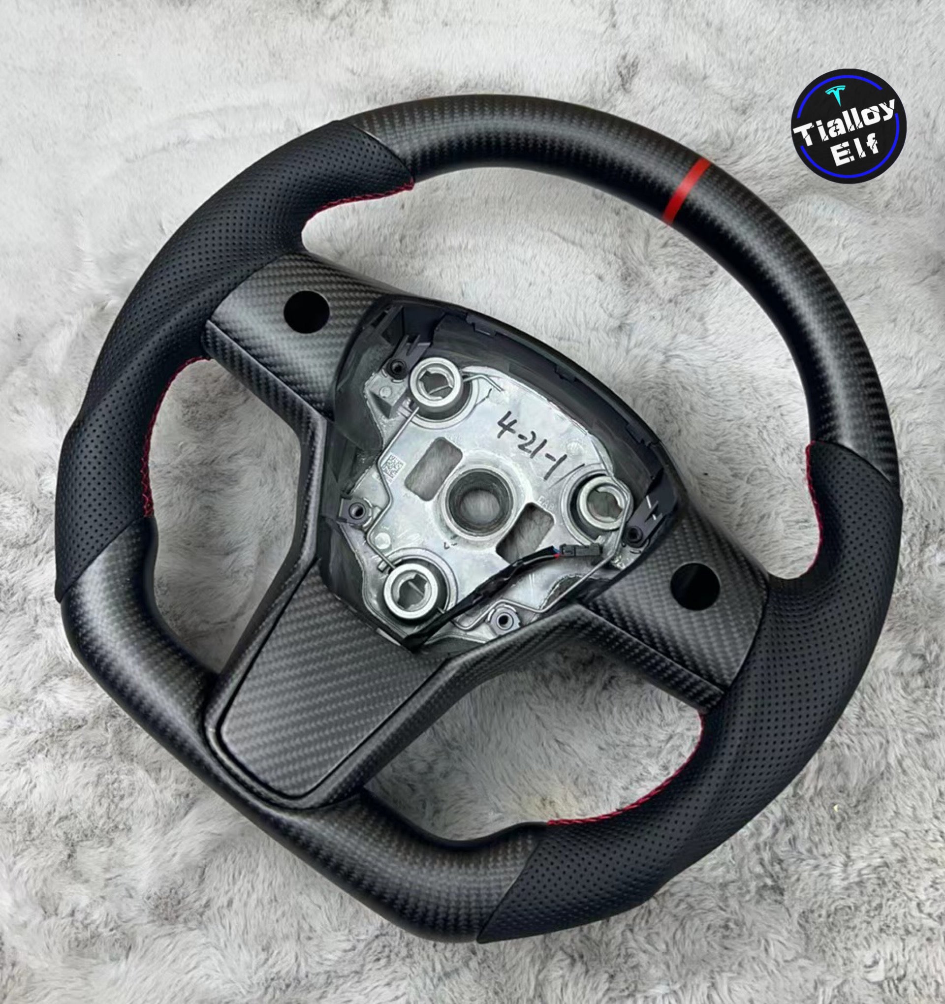 3/Y Matte perforated steering wheel Tialloyelf