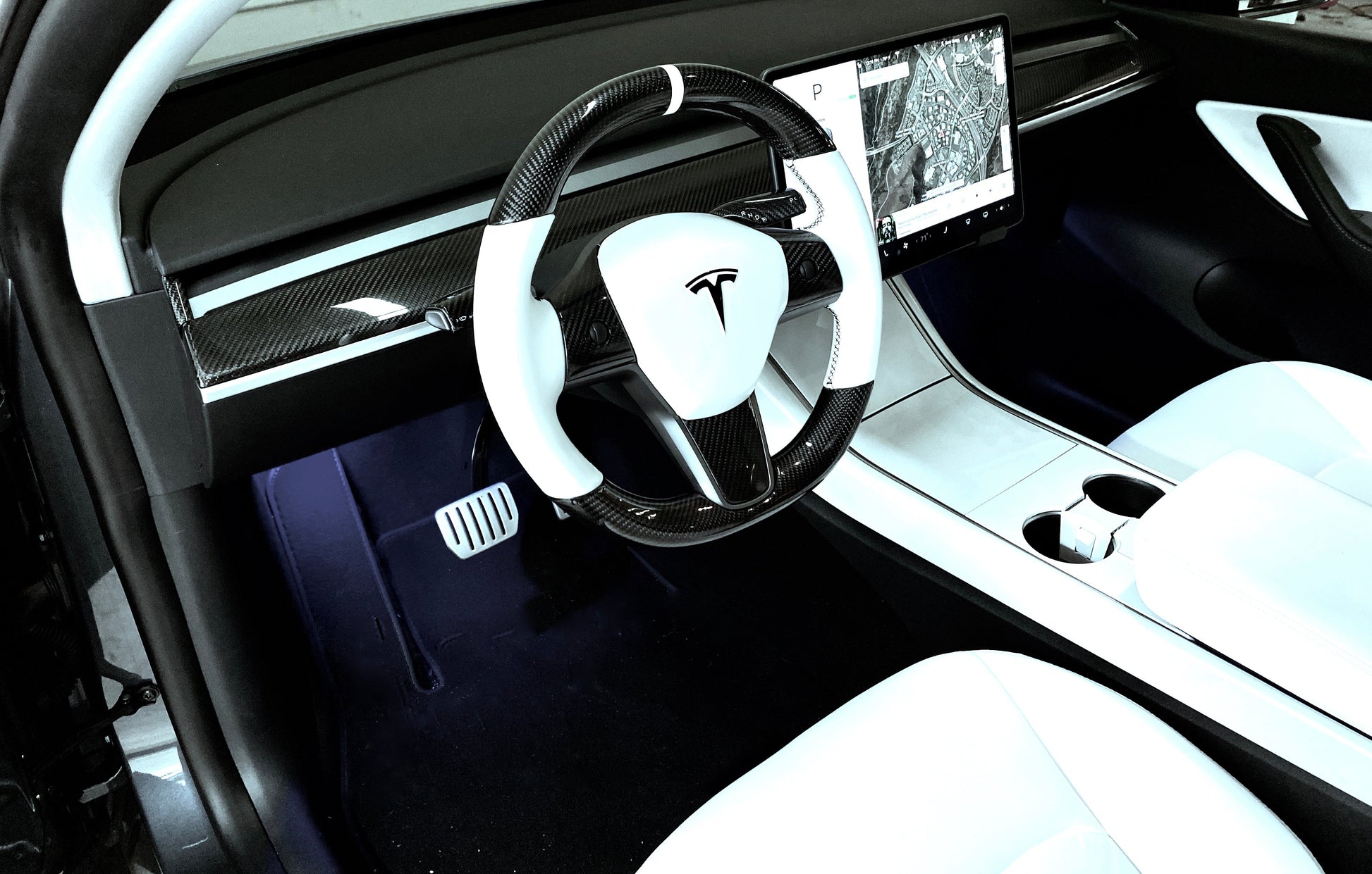Model 3 & Y - Sport Grip Steering Wheel - Real Molded Carbon Fiber Jean