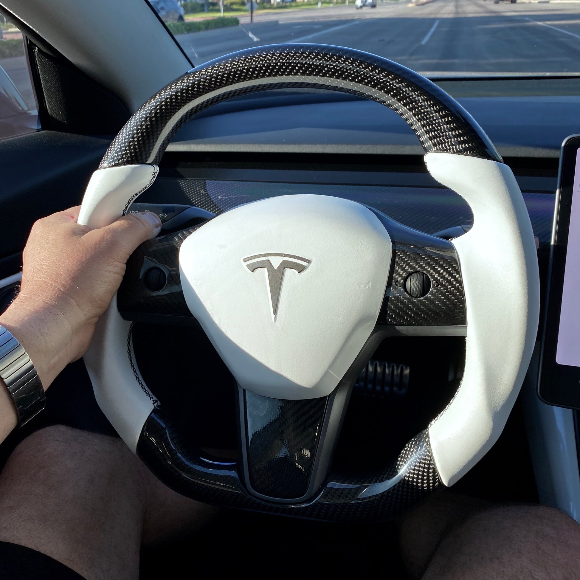 Model 3 & Y - Sport Grip Steering Wheel - Real Molded Carbon Fiber Jean