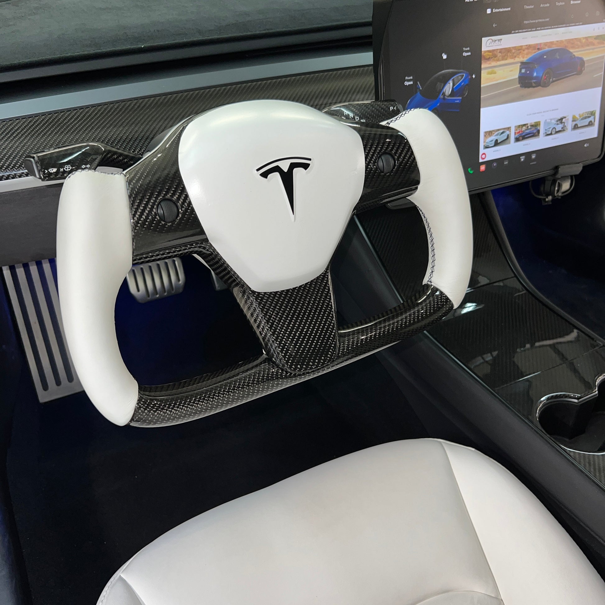 Model 3 & Y Yoke Style Steering Wheel - Carbon Fiber & White Leather Handles Jean